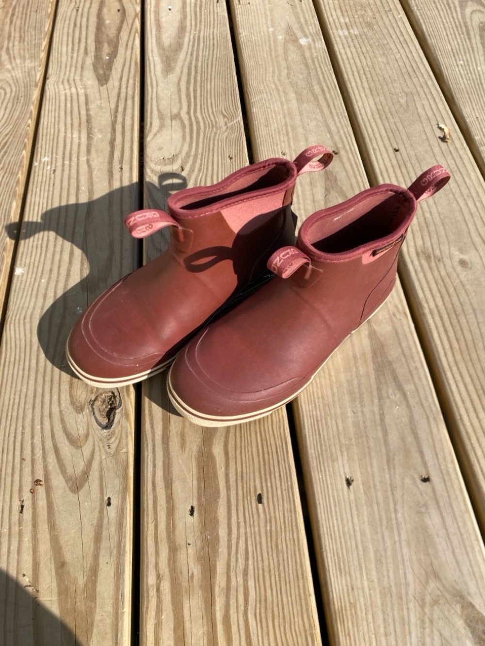 Grundéns Women’s Maroon Ankle Deck/Rain Boots